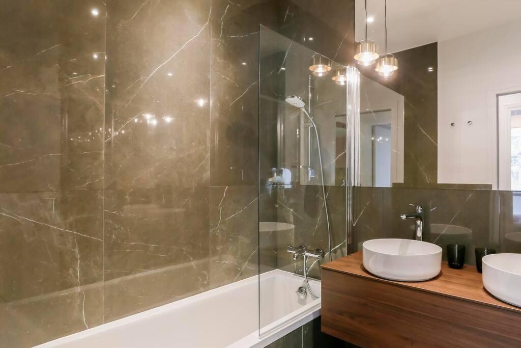 Modern 2 Bedrooms Near Louvre Paris Dış mekan fotoğraf