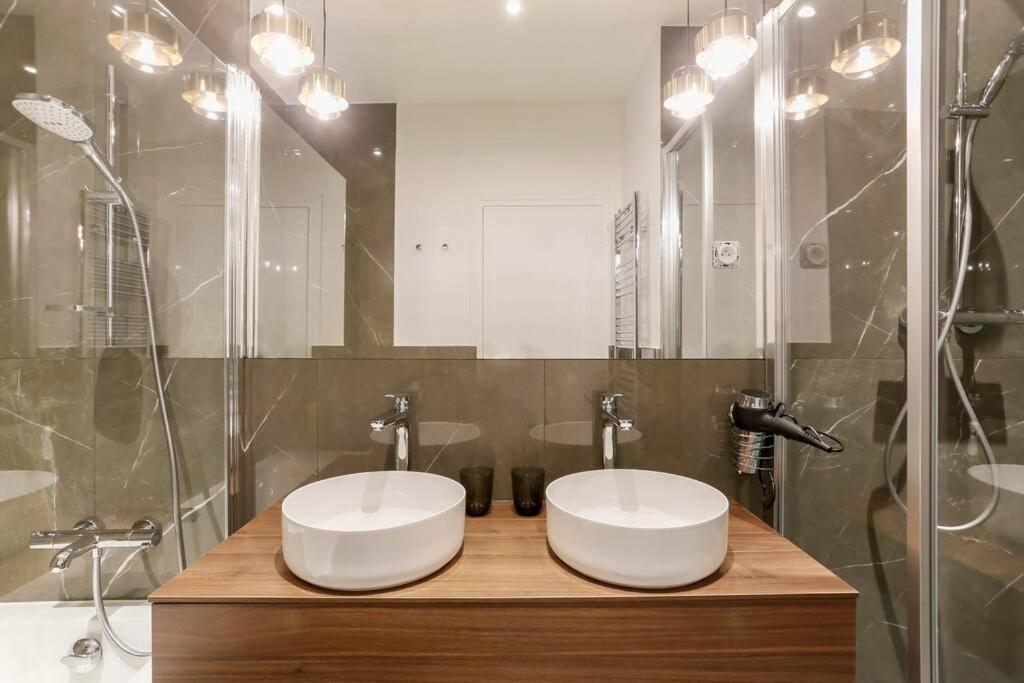 Modern 2 Bedrooms Near Louvre Paris Dış mekan fotoğraf